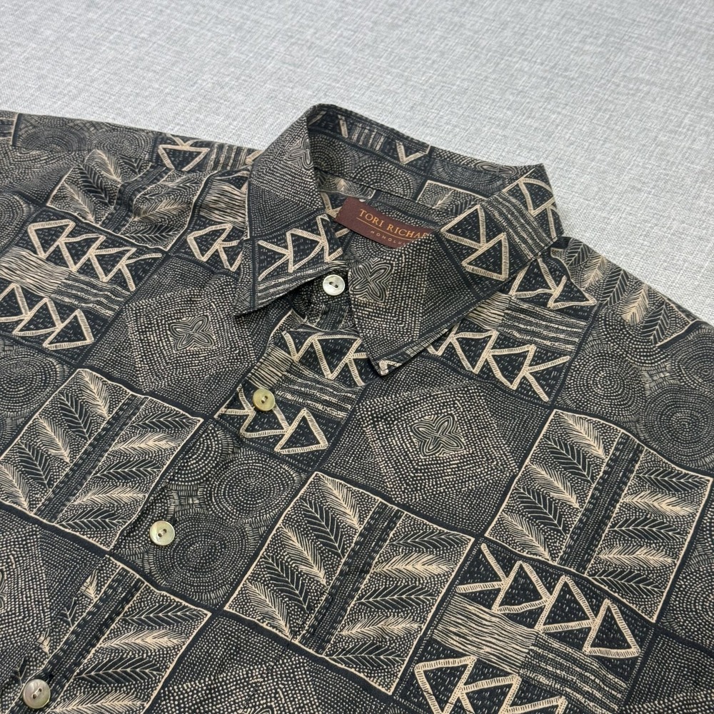 Tori Richard Button-Up Shirt Mens L Multicolor Short Sleeve Geometric Cotton